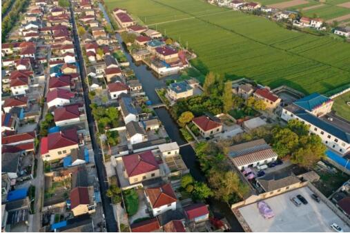 華瓴君與您一起了解推進鄉(xiāng)村戰(zhàn)略的重要性